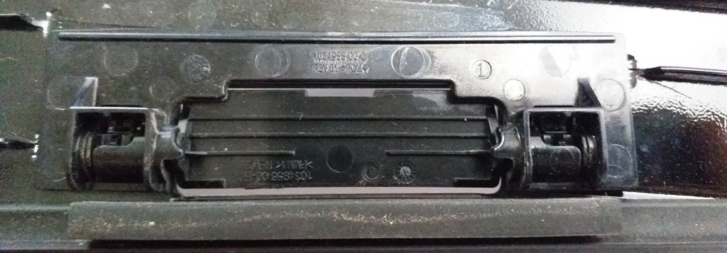 4 ROOF RACK DOOR ASSEMBLY Tesla model S REST 1052493-00-A